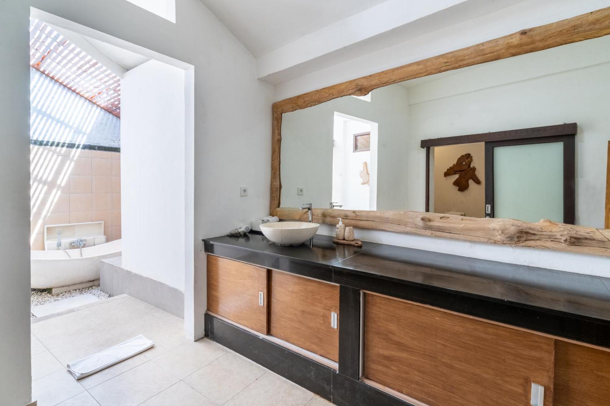 Villa Aveli Seminyak By Best Deals Asia Hospitality Eksteriør billede